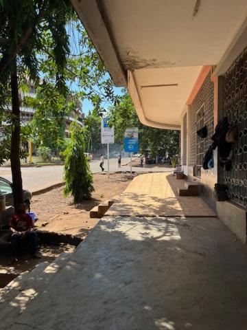 Moshi Urban Hostel And Backpackers Luaran gambar