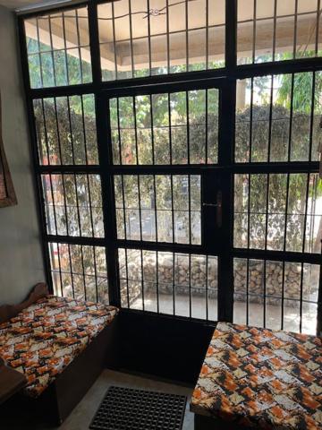 Moshi Urban Hostel And Backpackers Luaran gambar